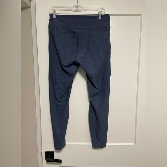 Outdoor Voices Pants - Outdoor Voices Women's Navy Blue Warmup Compression 7/8 Leggings , Size L